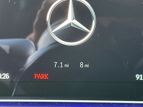 New 2026 Mercedes-Benz GLE 450e 4MATIC image 32