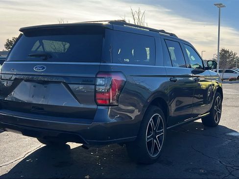 Used 2021 Ford Expedition Max Limited image 5