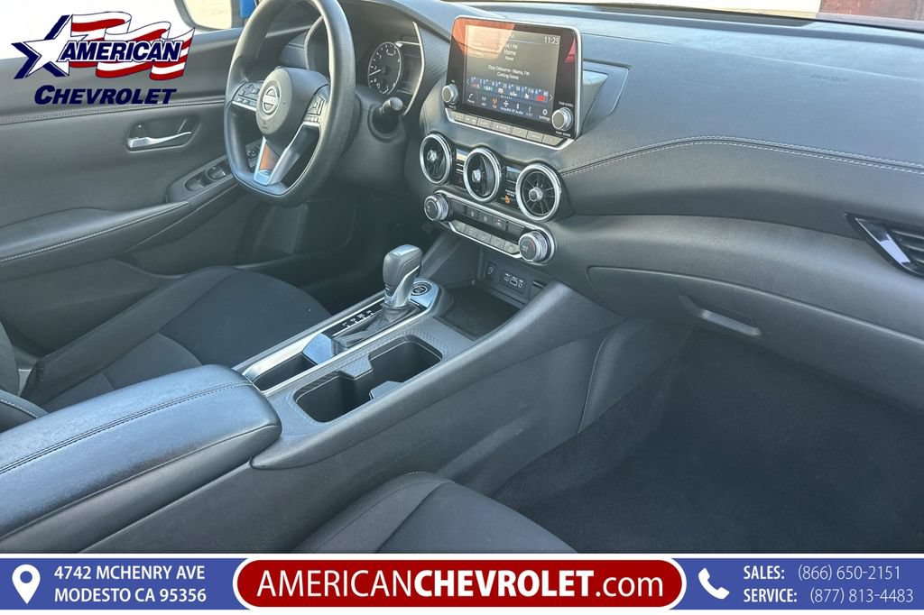 Used 2025 Nissan Sentra SV FWD image 20