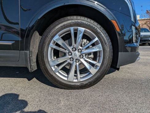 Used 2023 Cadillac XT5 Premium Luxury image 11