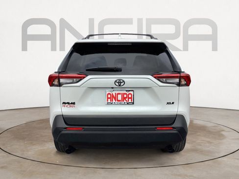 Used 2025 Toyota RAV4 XLE Premium image 11