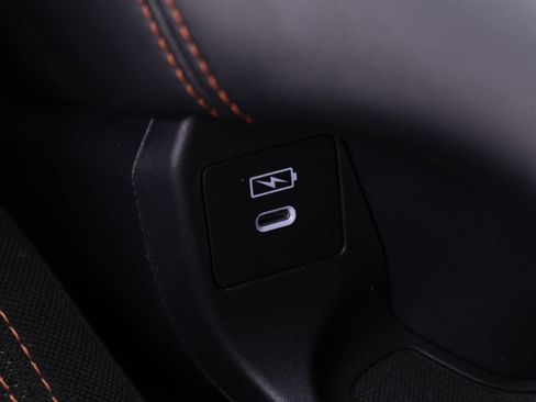 Certified 2024 Honda HR-V Sport image 9