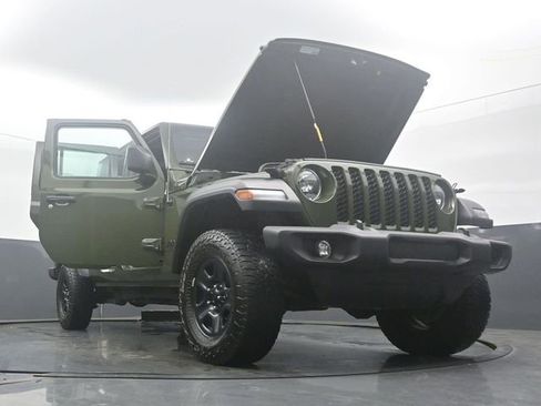Used 2022 Jeep Gladiator Sport AWD/4WD image 56
