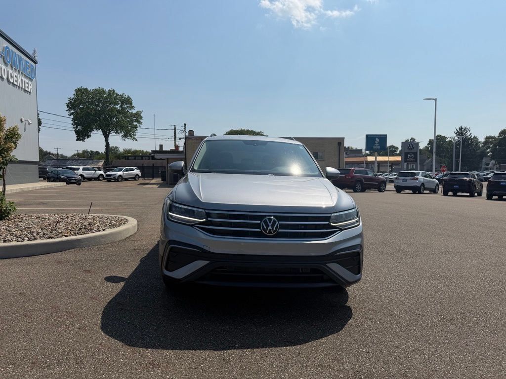 Used 2023 Volkswagen Tiguan S FWD image 8