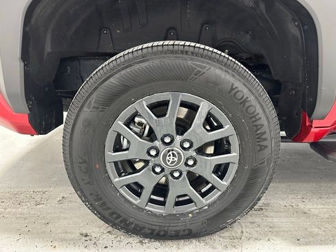 Used 2025 Toyota 4Runner SR5 image 64