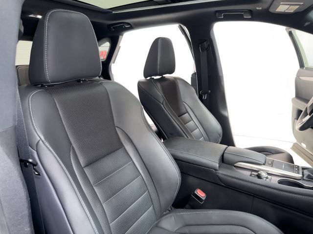 Used 2022 Lexus RX 350 F Sport w/ Accessory Package AWD/4WD image 16