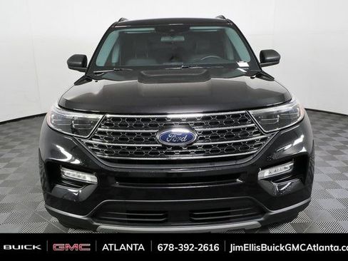 Used 2022 Ford Explorer XLT w/ Equipment Group 202A image 38
