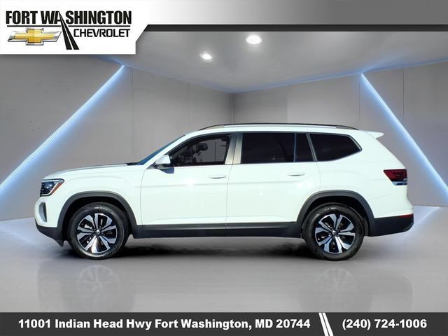 Used 2025 Volkswagen Atlas SE FWD image 6