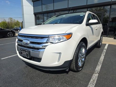 Used 2013 Ford Edge SEL FWD image 26