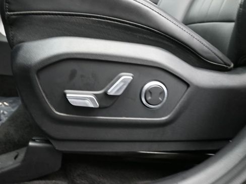 Used 2025 Hyundai Santa Fe SEL FWD image 23