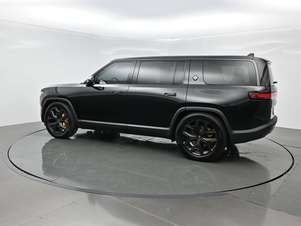 Used 2025 Rivian R1S Premium Dual AWD/4WD image 3