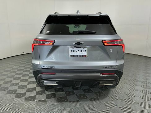 Used 2025 Chevrolet Equinox ACTIV w/ Safety and Technology Package FWD image 6