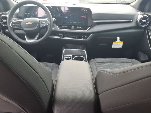 New 2026 Chevrolet Equinox LT w/ LPO, Floor Liner Package FWD image 12