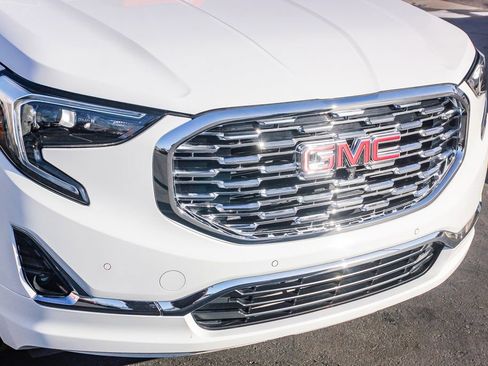 Used 2020 GMC Terrain Denali w/ Denali Premium Package image 6