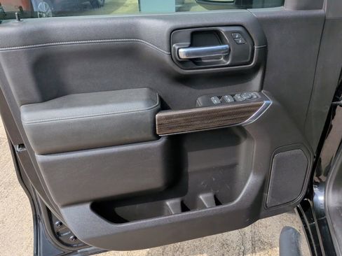 Used 2020 Chevrolet Silverado 1500 LT w/ Texas Edition image 10