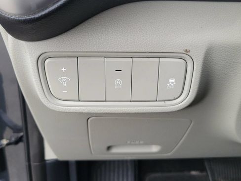 Used 2022 Kia Soul LX FWD image 17