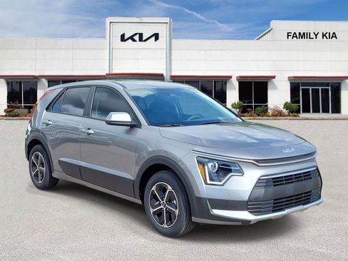 New 2026 Kia Niro LX FWD image 1