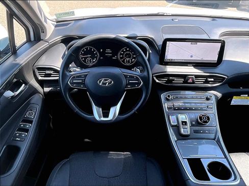 Used 2023 Hyundai Santa Fe SEL image 17