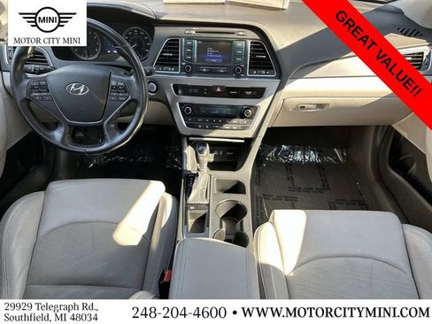 Used 2015 Hyundai Sonata Sport w/ Option Group 03 image 16
