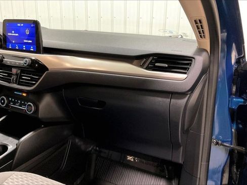 Used 2020 Ford Escape SE Sport FWD image 16