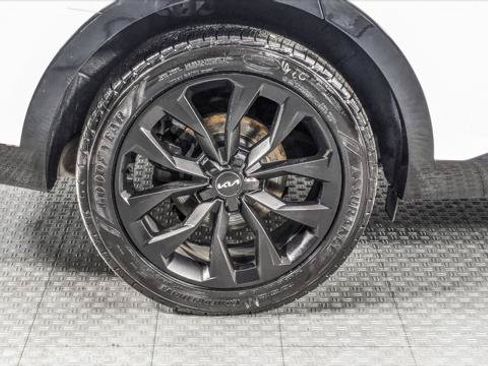 Used 2022 Kia Sorento SX FWD image 31