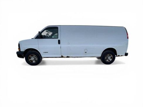 Used 2006 Chevrolet Express 3500 Extended image 2
