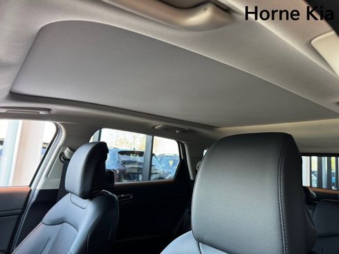 New 2026 Kia Sportage EX image 17