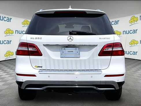 Used 2015 Mercedes-Benz ML 250 BlueTEC 4MATIC image 5
