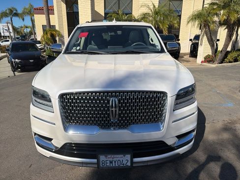 Used 2018 Lincoln Navigator Black Label w/ Cargo Package image 2
