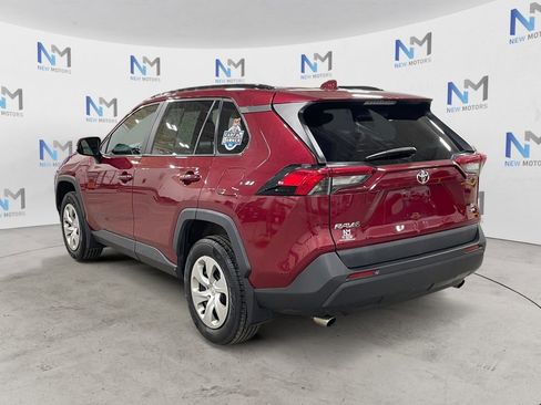 Used 2019 Toyota RAV4 LE w/ All Weather Liner Package AWD/4WD image 3