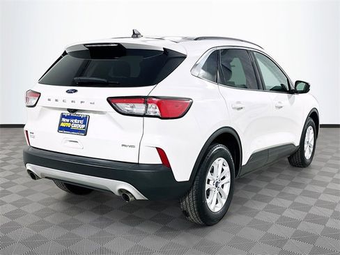 Certified 2020 Ford Escape SE image 7