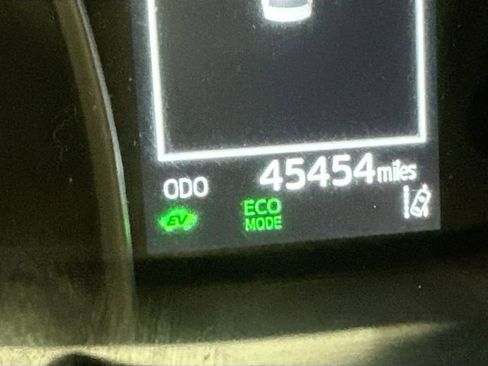 Used 2021 Toyota Camry LE image 15