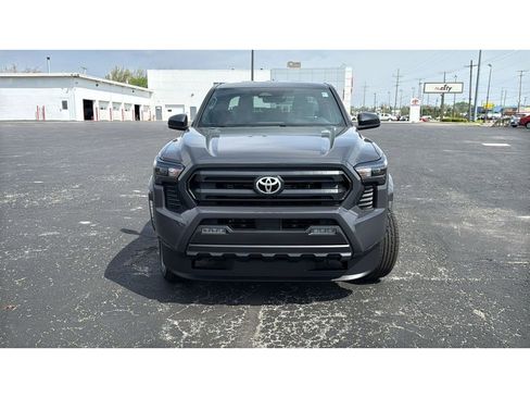 New 2026 Toyota Tacoma SR5 AWD/4WD image 2