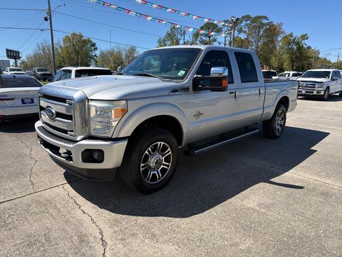 Used 2014 Ford F250 Platinum w/ FX4 Off-Road Package image 2