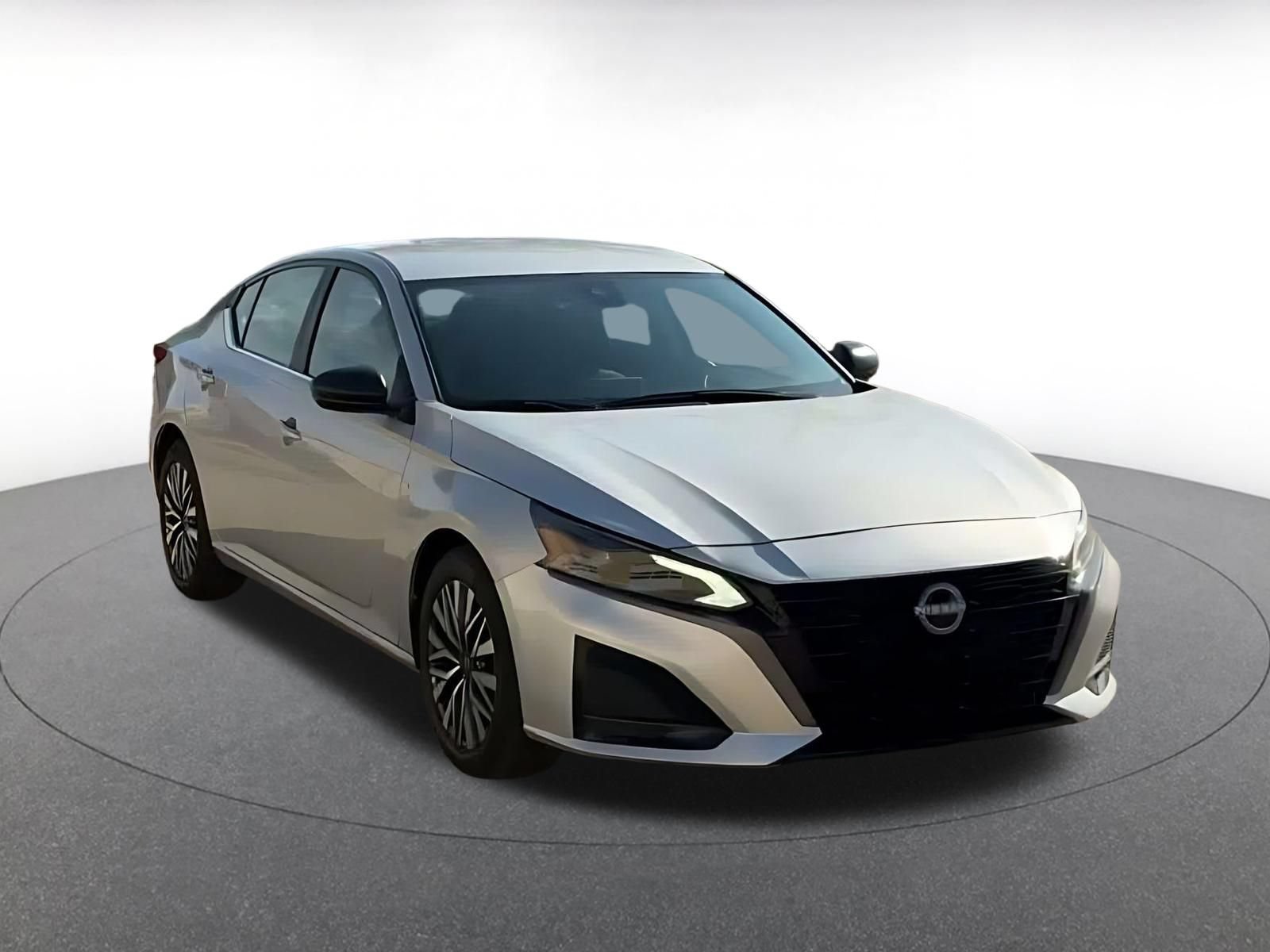 Used 2026 Nissan Altima 2.5 SV FWD image 3