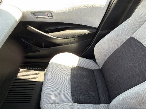 Certified 2023 Toyota Corolla SE FWD image 12