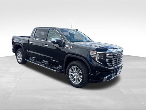 New 2026 GMC Sierra 1500 Denali w/ Technology Package AWD/4WD image 7