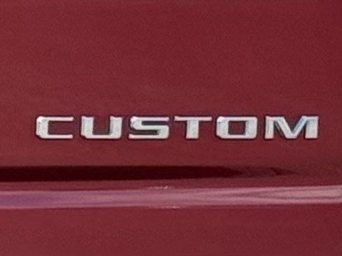 Used 2020 Chevrolet Silverado 1500 Custom w/ Custom Value Package RWD image 33