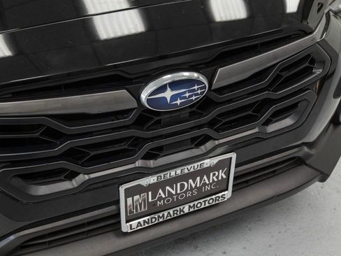 Used 2024 Subaru Crosstrek 2.0i Premium image 9