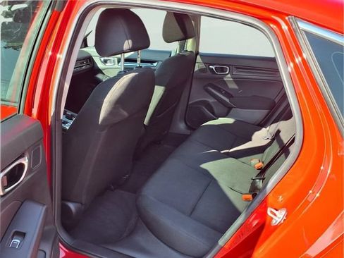 Used 2022 Honda Civic EX image 19