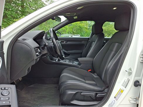 Used 2022 Honda Civic Sport image 14