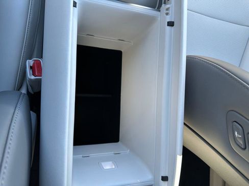 New 2026 Hyundai Ioniq 9 SEL image 19