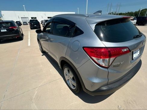 Used 2019 Honda HR-V EX-L image 9