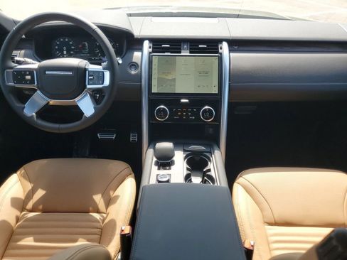 New 2026 Land Rover Discovery Dynamic SE AWD/4WD image 27