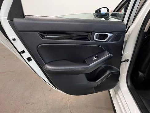 Used 2024 Honda Civic Touring image 19