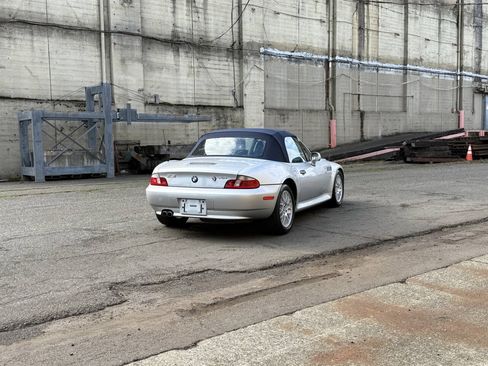 Used 2000 BMW Z3 2.8 RWD image 10