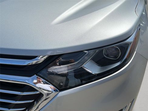 Used 2018 Chevrolet Equinox Premier AWD/4WD image 31
