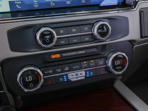 Used 2022 Ford F250 King Ranch w/ King Ranch Ultimate Package AWD/4WD image 53
