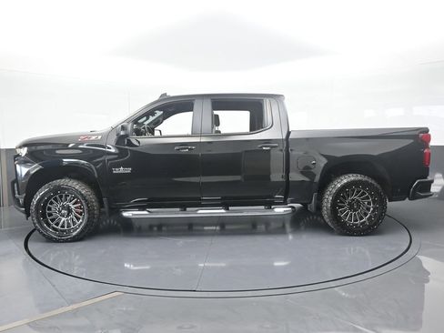 Used 2020 Chevrolet Silverado 1500 RST image 3