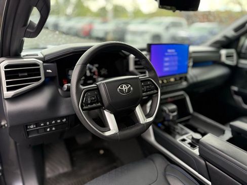 Used 2023 Toyota Tundra Platinum AWD/4WD image 13